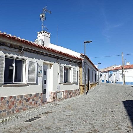 Casa Ponto De Encontro Villa Almodôvar Eksteriør billede