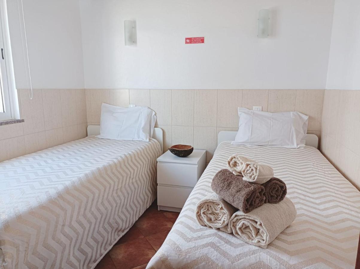 Casa Ponto De Encontro Villa Almodôvar Eksteriør billede