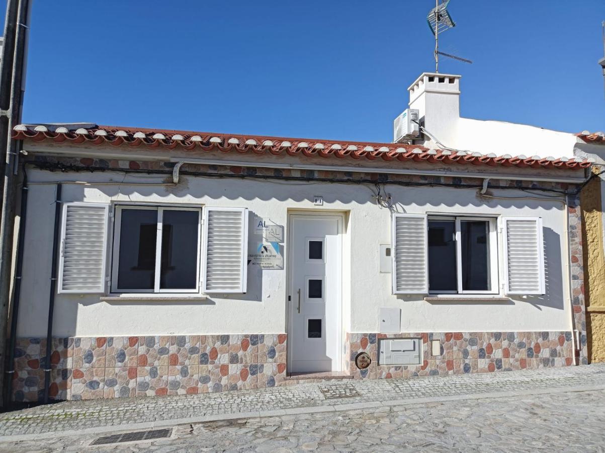 Casa Ponto De Encontro Villa Almodôvar Eksteriør billede